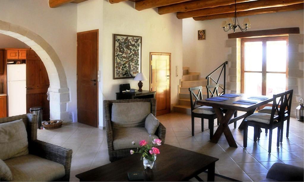 Villa Talea Exandis Bagian luar foto